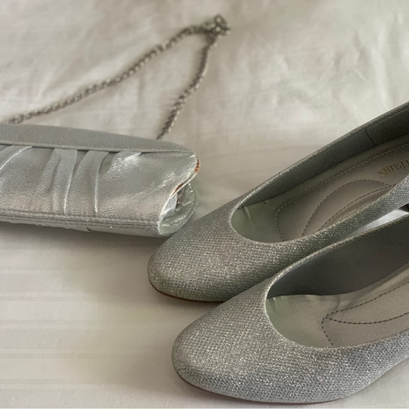 Silver sparkle shoes and clutch - Picture 2 of 5